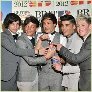  quelle star taient-ils opposs lorsqu'ils ont gagn le Brit Award du meilleur single de l'anne ?