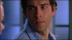 Peu aprs la mort de Shaw, qu'arrive-t-il  Chuck ?