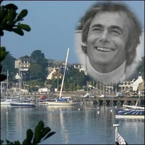 N  La Trinit-sur-Mer, ce chanteur-compositeur et interprte dont la carrire a commenc dans les annes 60,  connu de nombreux succs, dont   Elle tait si jolie  ... .