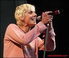 Quel groupe belge a cartonn avec  Not an addict  en 1995 ?