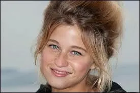 Comment s'appelle cette chanteuse  montante  ne en 1989 ? (premire partie de Prince, etc. )