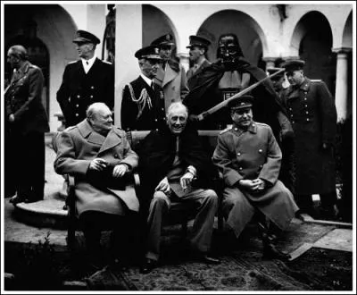 Dans quelle runion historique s'est invit Dark Vador sur cette image ?