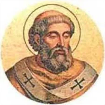 Pépin le Bref, tout comme son père Charles Martel, exerçait la fonction de roi sans en avoir le titre. A quel pape demande-t-il l'autorisation de mettre fin au règne décadent des Mérovingiens ?