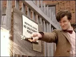 D'aprs le docteur, un tournevis sonique est aussi puissant qu'un...