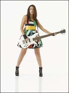 Comment s'appelle-t-elle ?