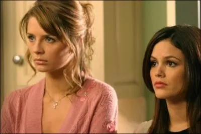 Dans quelle srie retrouve-t-on Marissa et Summer ?
