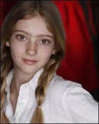 Comment s'appelle l'actrice qui joue le rle de Primrose Everdeen ?