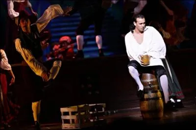 Lors de quelle chanson Merwan porte-t-il cette deuxime tenue ?