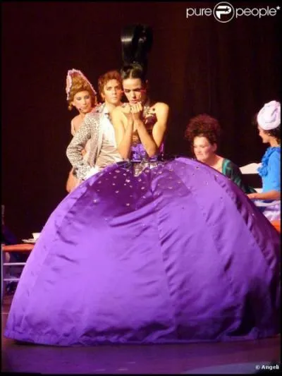 Pour quelle chanson Mlissa porte-t-elle cette robe ?