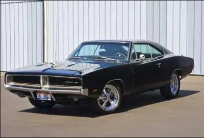 Quel est le modle de cette auto ?