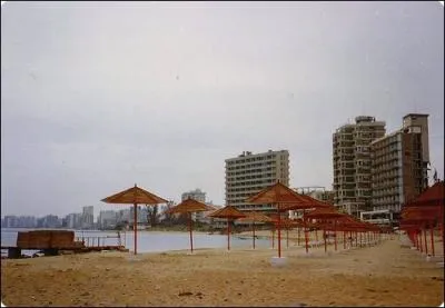 Pourquoi Varosha  Chypre est-elle devenue une ville fantme ?