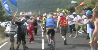 Comment s'appellent les malheureuses victimes de la vido du Tour de France ?