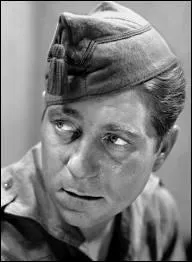 Quelle affirmation est fausse concernant Jean Gabin ?