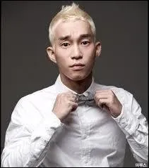 Qui est le plus vieux du groupe ?