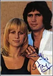 Quel titre évoquant le soleil chante en 1972 le fameux duo Stone et Charden ?