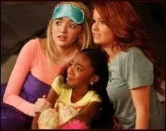 De quoi Zuri a-t-elle eu la phobie depuis avoir vu un film d'horreur ?