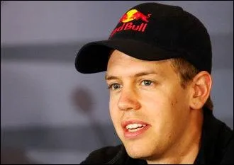 Vettel est le plus jeune champion du monde de la F1.