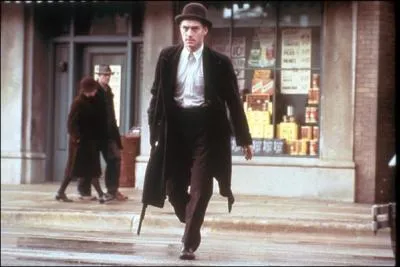 Quel mtier exerce Maguire ?