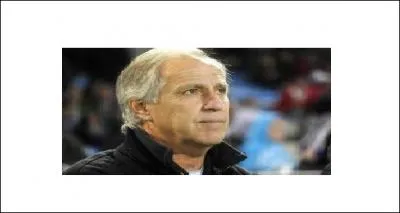 Quelle quipe entrane-t-il ?