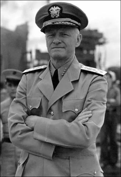 Voici l'amiral US qui prit le commandement aprs Pearl Harbor, vainqueur total du Japon :