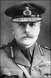 En dcembre 1915, il devient Commandant en chef des forces britanniques en France...