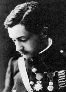 As franais symbole de la chasse mort en plein ciel de gloire au dessus de Poelkapelle...