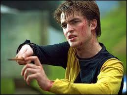 Cedric Diggory se fait tuer :