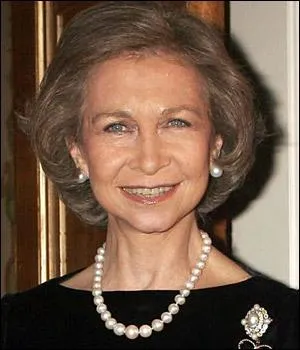 Comment s'appelle la mre de Felipe ?