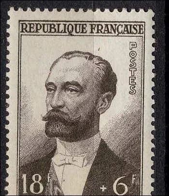 Comment s'appelle-t-il ?