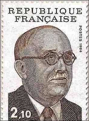 Quelle est son identit ?