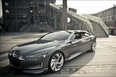 Quelle est cette voiture ?