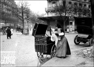 Qui est cette femme ?