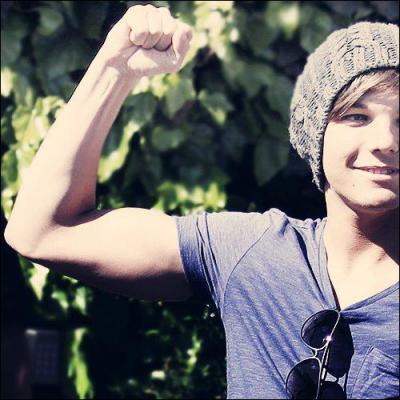 Combien Louis a-t-il de petites soeurs ?