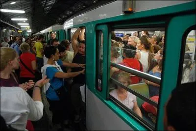 Si on tentait d'arrter les mesquineries, que ne feriez-vous pas dans le mtro ?