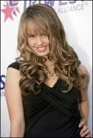 Dans quelle srie n'a-t-elle pas jou ?