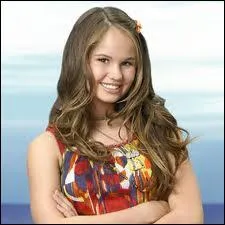 Comment s'appelle-t-elle dans  La vie de croisire de Zack et Cody  ?