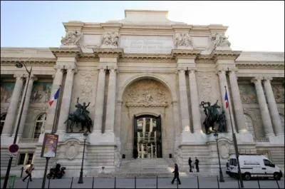 Voici le palais de :