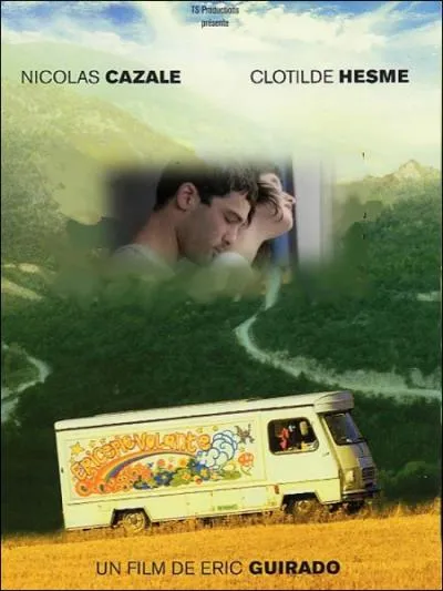 C'est l't et Antoine doit quitter la ville pour aider sa mre qui tient l'picerie dans un village du sud de la France... . Film d'Eric Guirado de 2007 avec Nicolas Cazal et Clotilde Hesme :