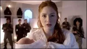 (Episode 7) Combien de fois le docteur a-t-il t  pig  par madame Kovarian ?