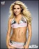 Quel est le nom de cette catcheuse ?