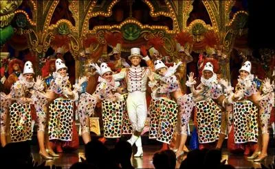 En fvrier 2009,  quel grand vnement le Moulin Rouge est-il invit ?