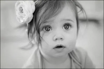 Quel couple essaie d'avoir un enfant ?