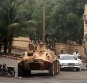 Quel tat africain est actuellement en crise  la suite d'un putsch intervenu juste avant l'lection prsidentielle prvue dans ce pays fin avril ?