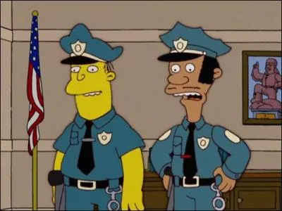 Cochez les membres de la police.