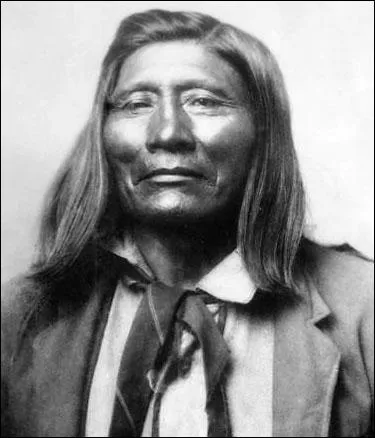 Quelle est son identit ?