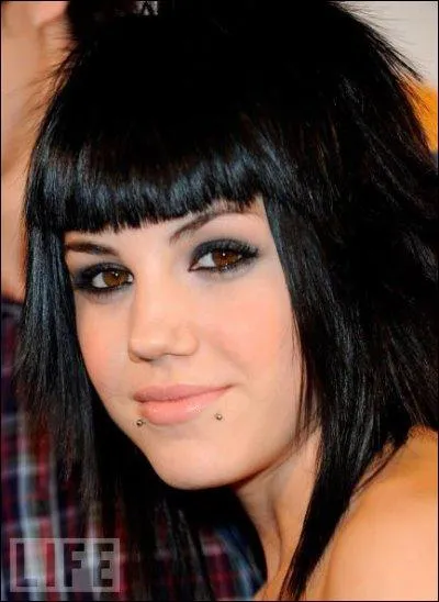 Avec qui Paola a eu un enfant ?