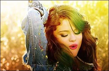 Avec qui ne joue-t-elle pas dans Bienvenue  Monte-Carlo ?