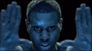 Qui chante  Breathing  ?