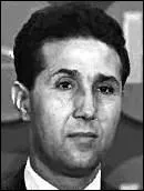 Le 11 avril 2012 disparaissait le premier prsident algrien . Il s'agit de :