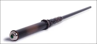 De quelle longueur taient les baguettes magiques des parents de Harry ?